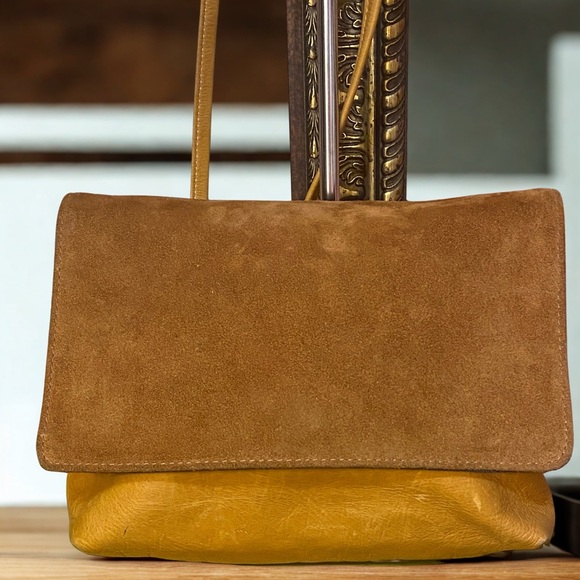 Ceri Hoover Handbags - Ceri Hoover Kennon Shoulder Bag Made in L.A. Tan Leather Suede Flap Retails $425